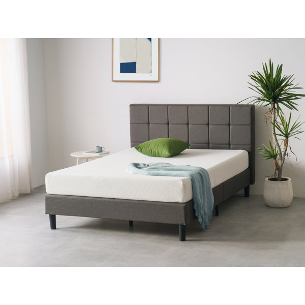 ZINUS ActivFresh 8'' Medium Mattress in WONDERBOX Compressed Packaging